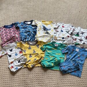 Bundle of (9) Hanna Andersson Short John Pajama Sets, SIZE 4